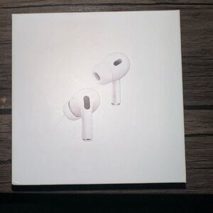 Apple White Earbud Headphones